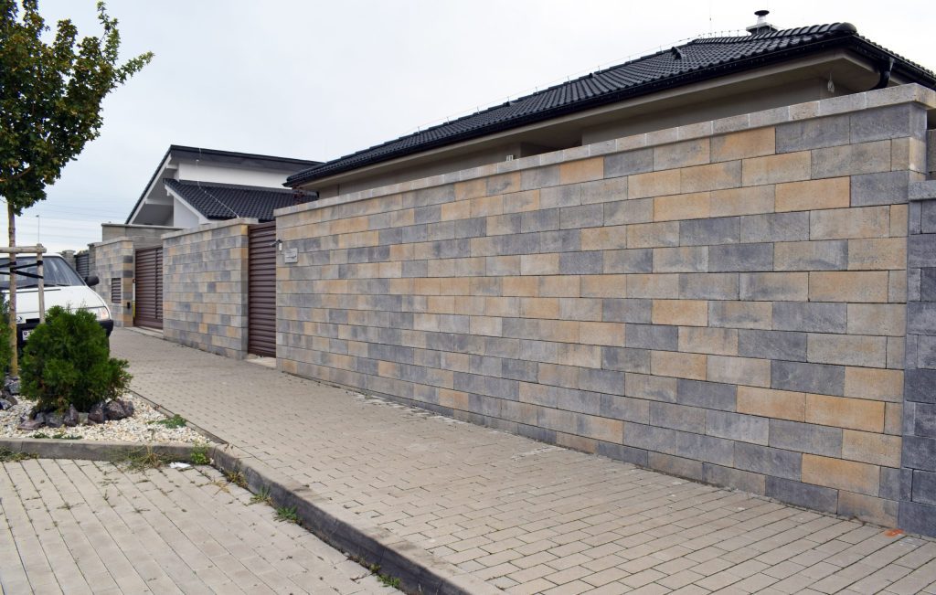 betonove ploty duvar light dolomite scaled 1
