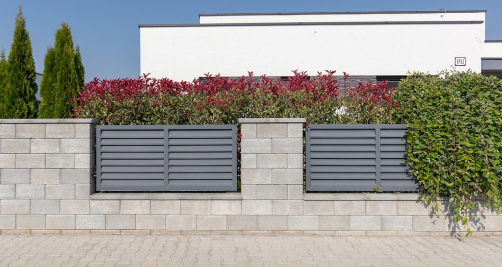 plot z betonovych tvarnic bez potreby dalsej upravy povrchu 656380acb0f6735c