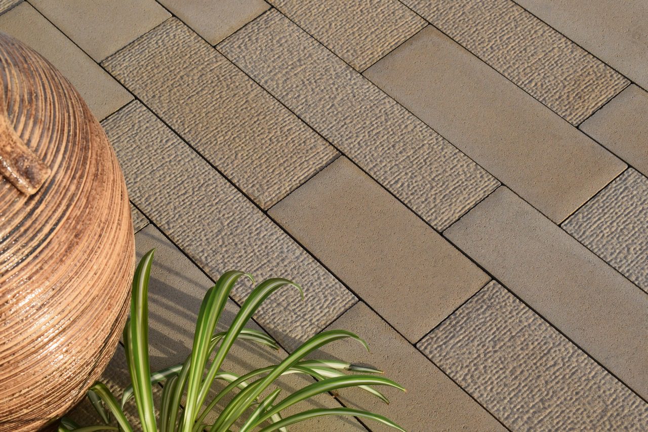 citystonedesign betonova dlazba listela vanilla 2