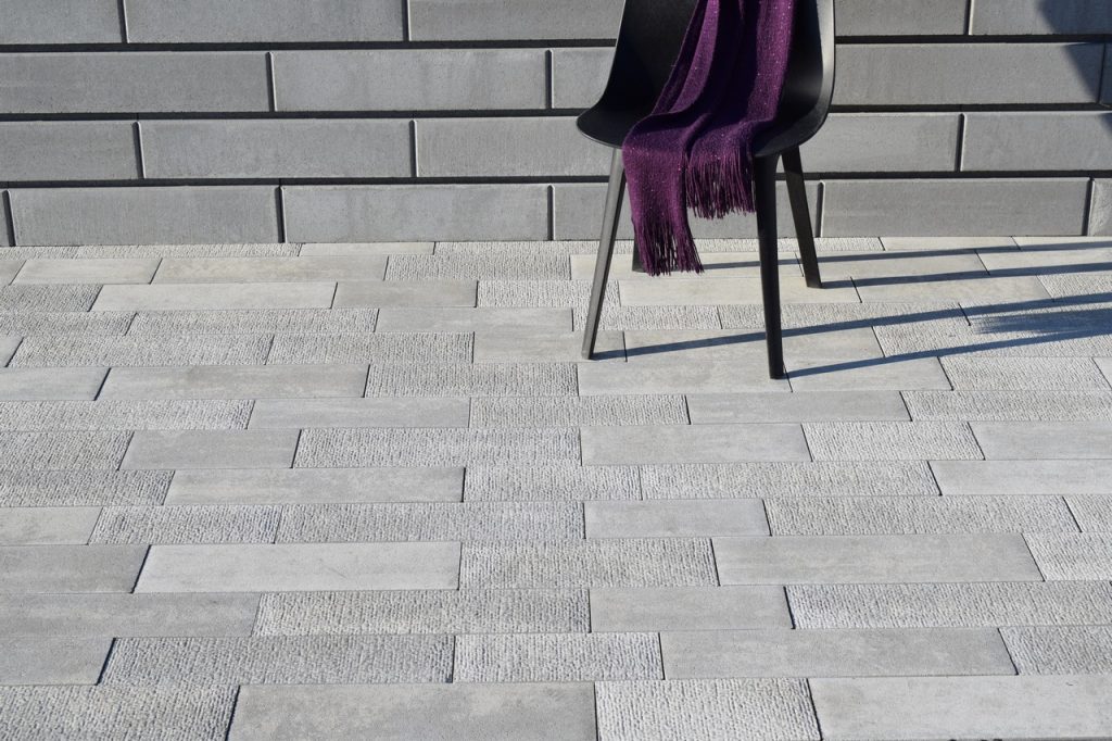 citystonedesign betonova dlazba listela white shadow 2