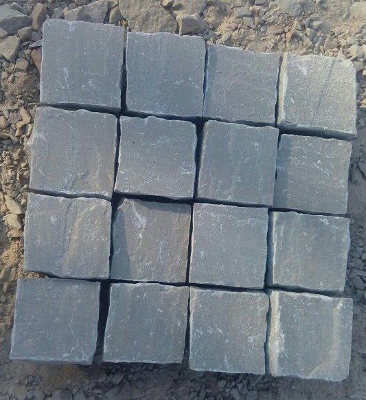 442Cobbles Grey